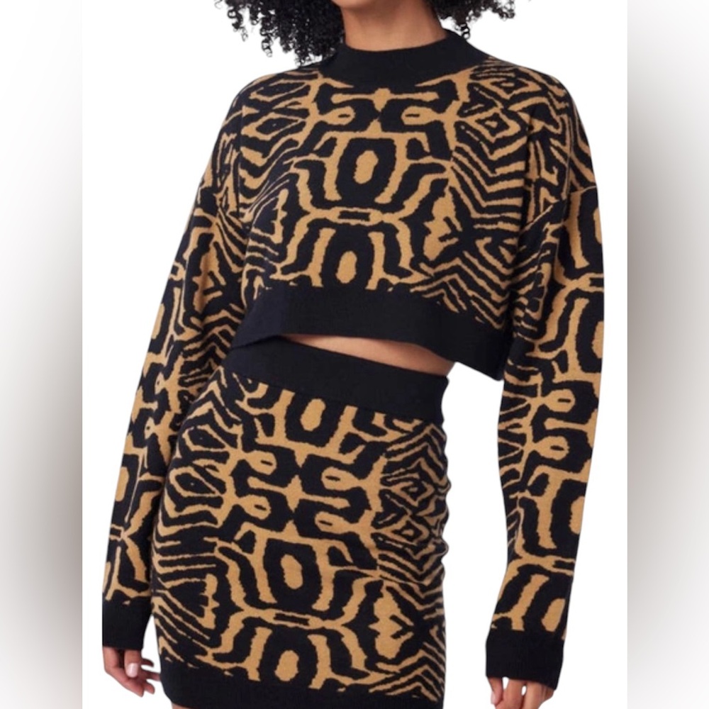 Lita by Ciara recycled cashmere cropped cashmere sweater Size XL